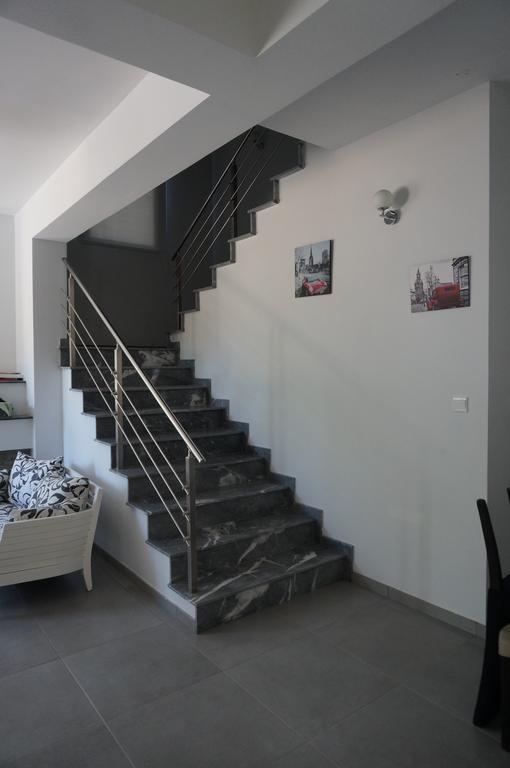 Myrtiana Villa Протарас Экстерьер фото